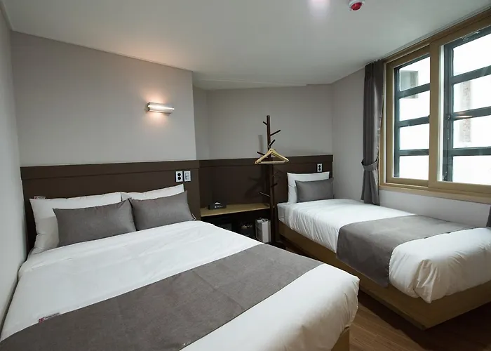 Gasthuis Ehwa In Myeongdong 3*